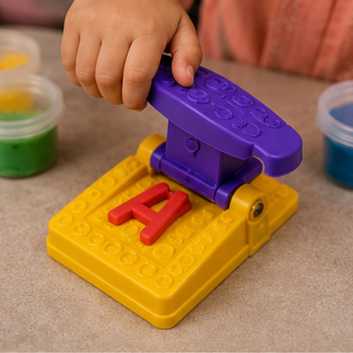 Alphabet Learning Color Dough Set