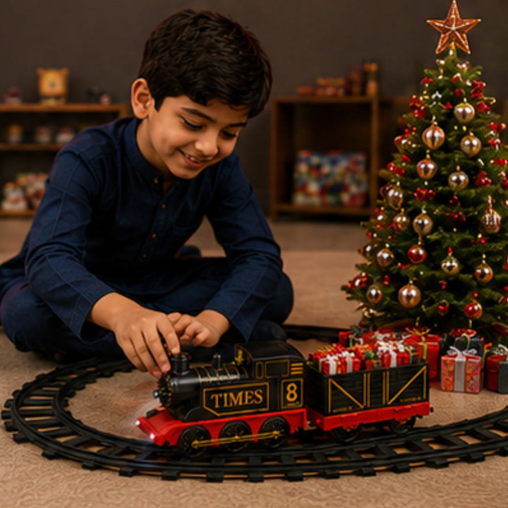 Retro Christmas Train Set with Circular Track