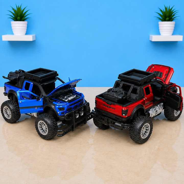 Remote Control Off Road Metal Jeep with Mist Spray  (1:18 Scale)